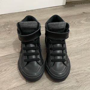 Converse new size 11 kids